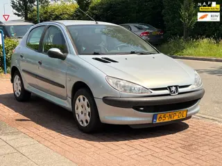 Peugeot 206 1.4 *****
