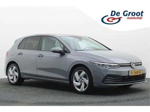 Volkswagen Golf 1.0 eTSI DSG Life Virtual Cockpit, Sfeerverlichting, Climate, ACC, Apple Carplay, PD