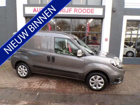 Fiat Doblò Cargo 1.4 SX Benzine MARGE,TOP STAAT,VELE EXTRA'S!!
