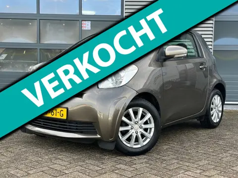 Toyota IQ 1.0 VVTi Aspiration Pearl | Airco | Electr. ramen | Nieuwe APK