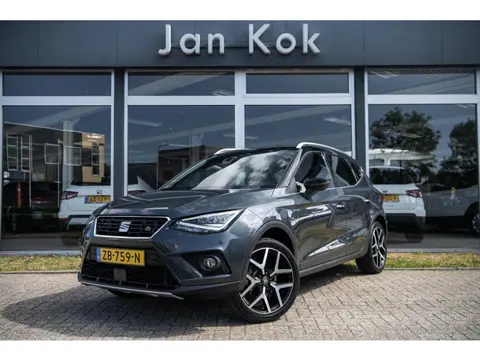 SEAT Arona 1.0 TSi 115pk DSG-7 FR Business Intense | Afn. Trekhaak | Camera | Navigatie
