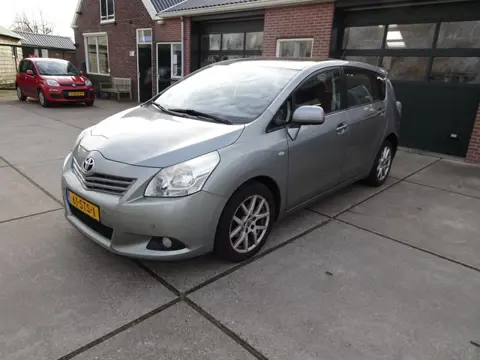 Toyota Verso 1.8 VVT-i Business 7p.
