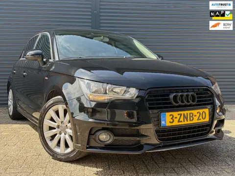 Audi A1 Sportback 1.2 TFSI | S- Line | 5 Deurs | 03-27 APK |