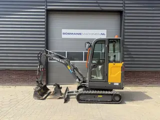 Volvo EC18E minigraver BJ 2023 sloop / sorteer functie €395 LEASE
