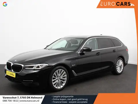 BMW 5-serie Touring 530e Business PHEV AUTOMAAT Adaptieve cruise control LED Leder Navigatie Stoelve