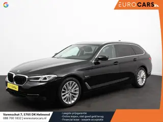 BMW 5-serie Touring 530e Business PHEV AUTOMAAT Adaptieve cruise control LED Leder Navigatie Stoelve