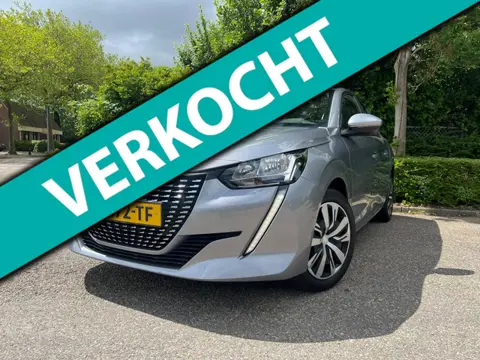 Peugeot 208 1.2 Nieuwe Distributie , Apple carplay , Navigatie , Parkeer sensoren , Cruise control