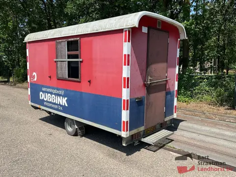 Atec PB2 met Brouwer schaftkeet. BS2085