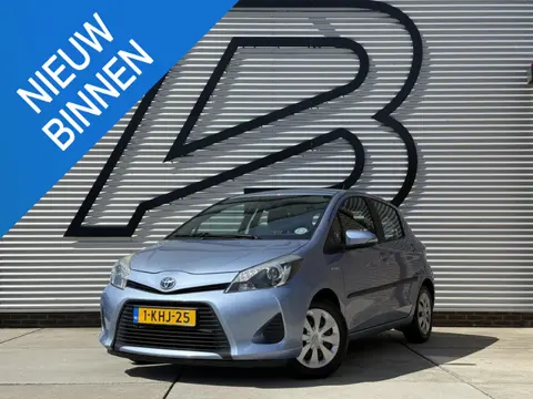 Toyota Yaris 1.5 Full Hybrid Aspiration 1e Eigenaar|Navi|Camera|Clima|Cruise|Dealer Onderhouden|N.A.