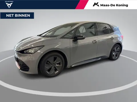 CUPRA Born Impulse 62 kWh 204pk · Camera · Keyless · Apple/Android Car Play · ACC · Stuurwielverwarm