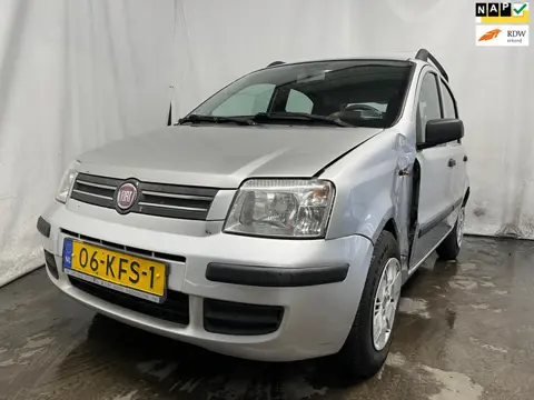 Fiat Panda 1.2 Edizione Cool - Linker Zijschade