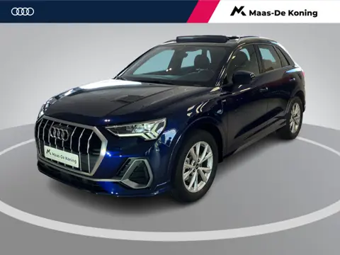 Audi Q3 45 TFSIe 180kW/245PK S Line · Panoramadak · Apple/Android Car Play · Drive select