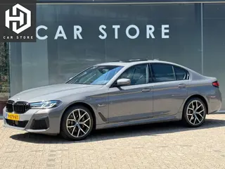 BMW 5-serie 530e M-Sport BERNINAGRAU Pano|LASER|HuD|Adap Cruise|