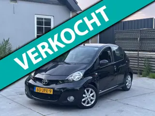 Toyota Aygo 1.0-12V | Nieuwe APK | Airco | El. Ramen | NAP | Sportvelgen | Inruilauto, zo mee!