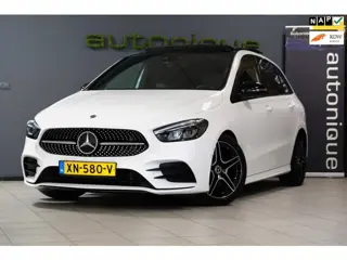 Mercedes-Benz B-klasse 180 *AMG Pack* Panoramadak/Navi/Camera/Diamond Gril/'18LMV