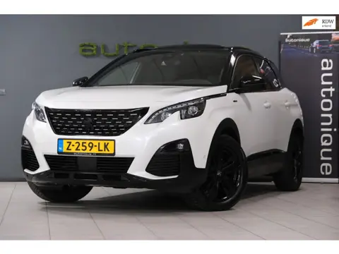 Peugeot 3008 1.6 PureTech GT Line |BLACKPACK| *PANORAMADAK 181pk* Camera/All-Season/Apple Carplay