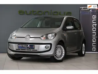 Volkswagen Up! 1.0 BMT high up 88dkm Airco/Stoelverwarming/15"LMV 5 deuren