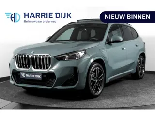 BMW X1 xDrive25e 245 PK | M-Sport | Premium Pack | S/K-Panodak | Elek. Trekhaak | Dig. Cockpit | Cru