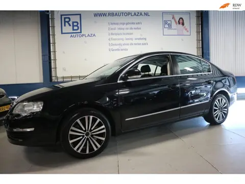 Volkswagen Passat 3.2 V6 Highline 4M / VOL / NAP KM STAND / TOP DEAL ! ! !