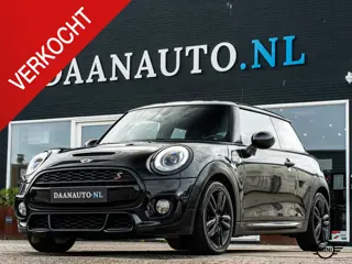 MINI 3-Deurs 1.5 Cooper Chili JCW Pack Automaat Keyless