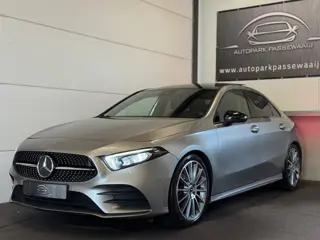 Mercedes-Benz A-klasse 200 Limousine AMG Pano, Cruise Control, Virtual Cockpit, Sfeerverlichting, St