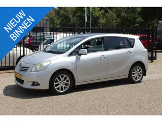 Toyota Verso 1.8 VVT-i Business, Airco/ECC, Trekhaak, Panodak!