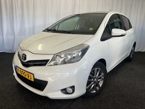 Toyota Yaris 1.3 VVT-i Aspiration ECC/CAMERA/KEYLESS/LMV/BLUETOOTH