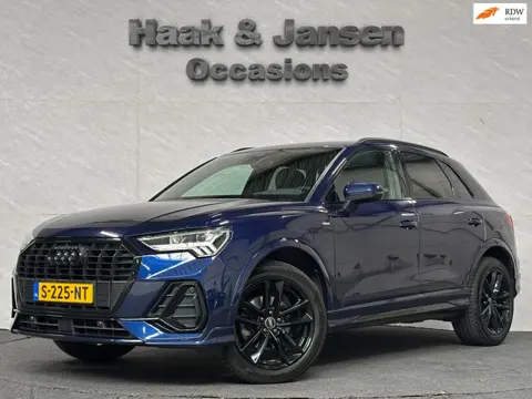 Audi Q3 35 TFSI S-Line Carplay Camera elektrische stoelen