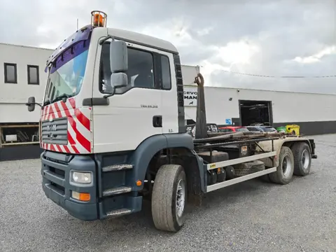 MAN TGA 26.310 6x4 Container AJK (bj 2003)