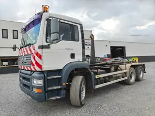 MAN TGA 26.310 6x4 Container AJK (bj 2003)