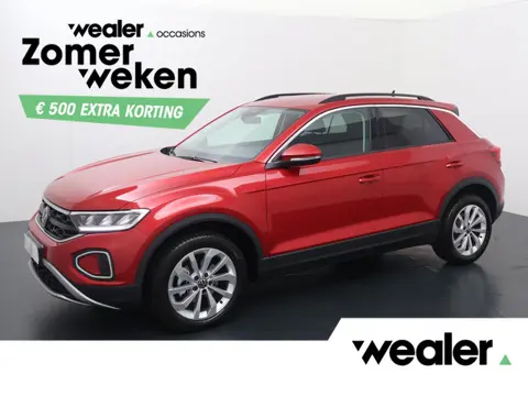 Volkswagen T-Roc 1.5 TSI Life | 150 PK | Trekhaak | Adaptive Cruise Control | Climate control | Acht