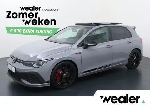 Volkswagen Golf 2.0 TSI GTI Clubsport | 301 PK | Panoramadak | LED matrix IQ.Light koplampen | 19" L
