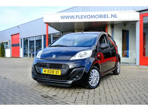 Peugeot 107 1.0 Access Accent 5-drs Airco