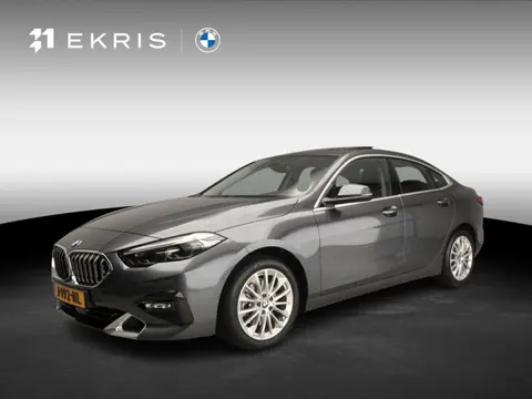 BMW 2 Serie Gran Coupe 218i | LED | Leder | Navigatie | Active cruise | Schuifdak | Sportstoelen | S