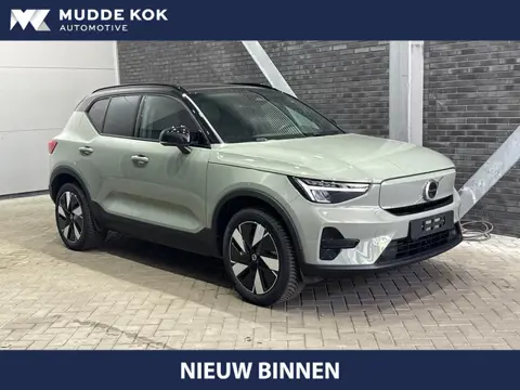 Volvo XC40 Single Motor Core 69 kWh | Trekhaak | Stoel+Stuurverwarming | Camera | Getint Glas | 19 I