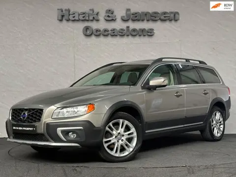 Volvo XC70 2.0 T5 FWD Momentum Panoramadak Leder Cruise