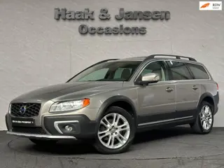 Volvo XC70 2.0 T5 FWD Momentum Panoramadak Leder Cruise