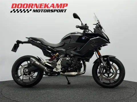 BMW F 900 XR TRIPLE BLACK (bj 2022)