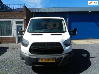 ford transit oprijwagen
