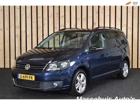 Volkswagen Touran 1.2 TSI Easyline 7p. Clima Navi Cruise Stoelverwarming All seasons PDC + Nwe APK