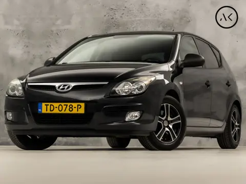 Hyundai i30 1.4i Active (AIRCO, RADIO, GETINT GLAS, ELEK PAKKET, PARKEERSENSOREN, LM VELGEN, SPORTST