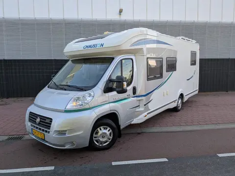 Chausson WELCOME 99 3.0 D Automaat Lengtebedden / Hefbed