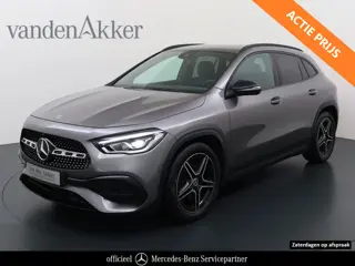 Mercedes-Benz GLA 180 AMG // Camera // Elek. Achterklep // Sfeerverlichting // Night pakket // 19" A