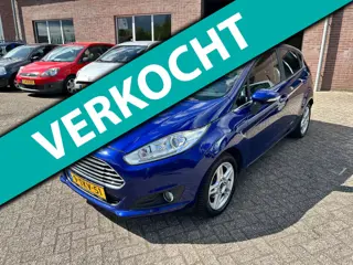 Ford Fiesta 1.0 Titanium//Nieuwe distributieriem en APK !!