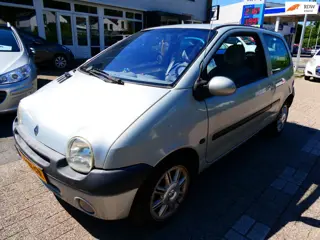 Renault Twingo 1.2-16V Hélios 75pk 125.000km NAP Airco Keurige auto