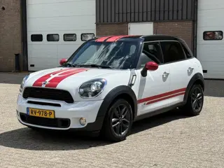 Mini Countryman 2.0 Cooper SD ALL4 / 4x4 / Airco / Navi / Special / Afneembare trekhaak HT1389