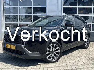 Toyota Corolla Cross Hybrid 200 Executive | 360 Camera | Stoelverwarming | Stuurwiel verwarmd | Navi