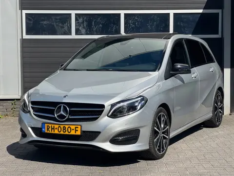 Mercedes-Benz B-klasse 180 Ambition Xenon/Led, Pano, Cruise, NAP