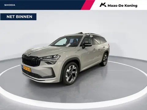 Skoda Kodiaq 1.5 TSI 204pk DSG PHEV Sportline Business · Panoramadak · Camera · Inklap. Trekhaak · C