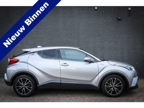 Toyota C-HR 1.8 Hybrid Executive Net binnen-Nu al te bezichtigen